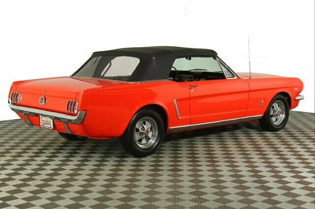 Ford Mustang 1965 image number 30