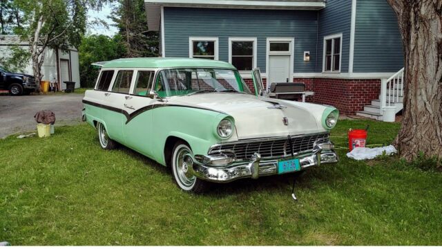 Ford Country Sedan 8 Passenger Wagon 1956 image number 12