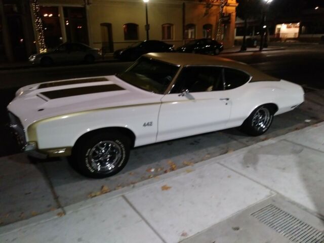 Oldsmobile 442 1970 image number 15