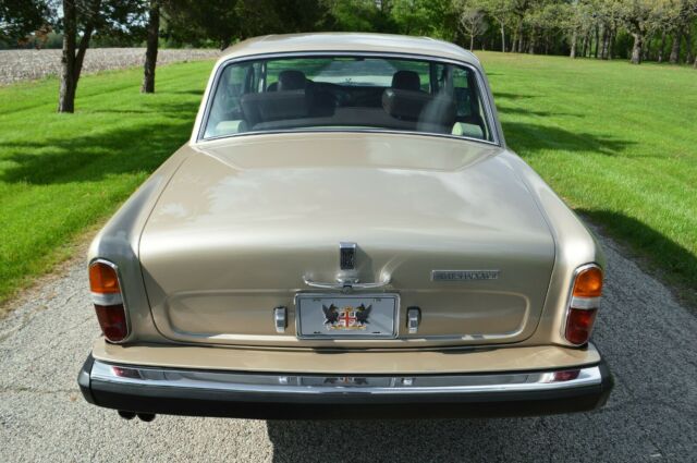 Rolls-Royce Silver Shadow 1977 image number 7