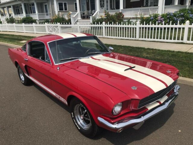 Ford Mustang 1966 image number 29