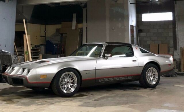 Pontiac Firebird 1979 image number 0