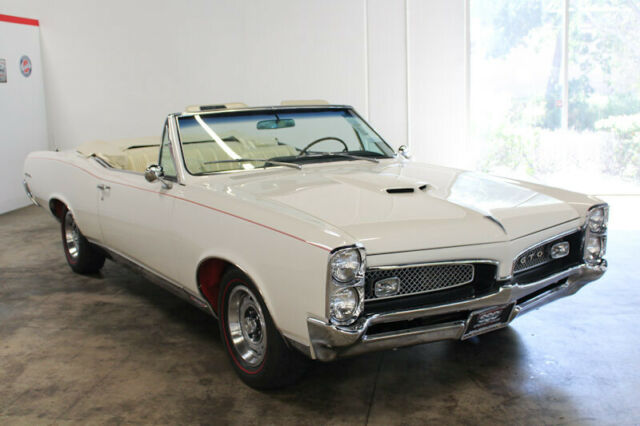 Pontiac GTO 1967 image number 3