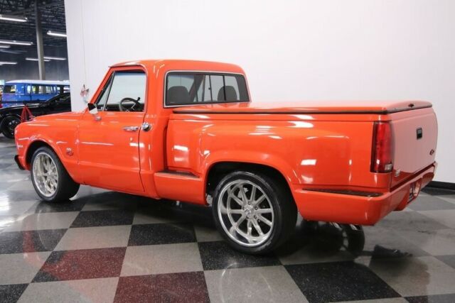 Chevrolet C-10 1967 image number 32