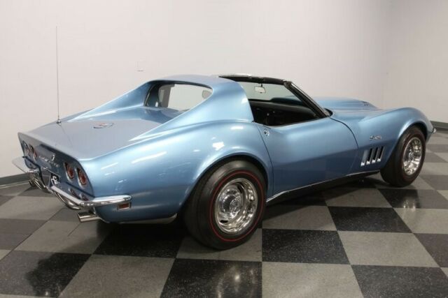 Chevrolet Corvette 1968 image number 13