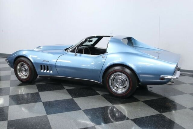 Chevrolet Corvette 1968 image number 32