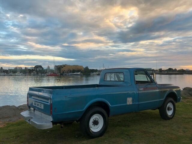 Chevrolet C/K Pickup 2500 1967 image number 14