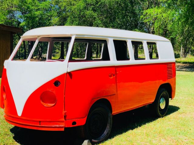 Volkswagen Bus/Vanagon 1967 image number 1