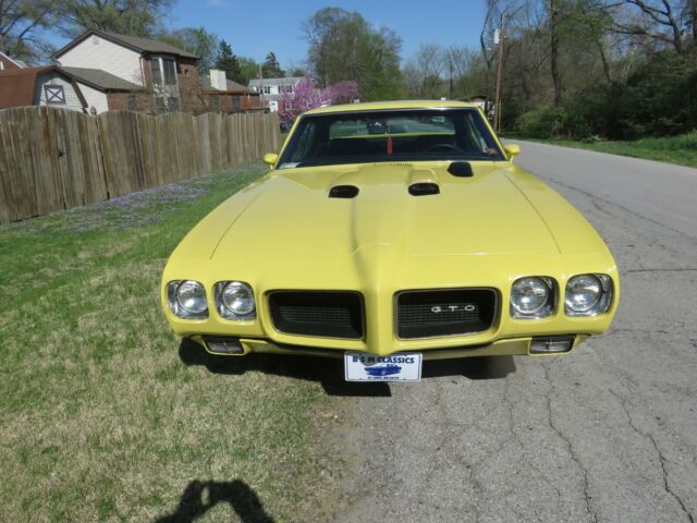 Pontiac GTO 1970 image number 1