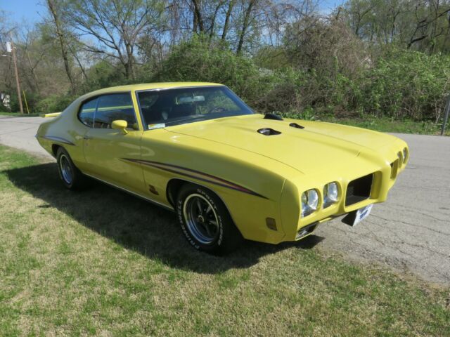 Pontiac GTO 1970 image number 2