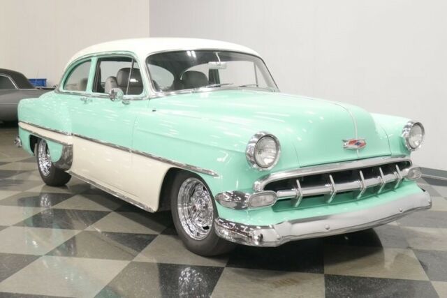 Chevrolet Bel Air/150/210 1954 image number 17