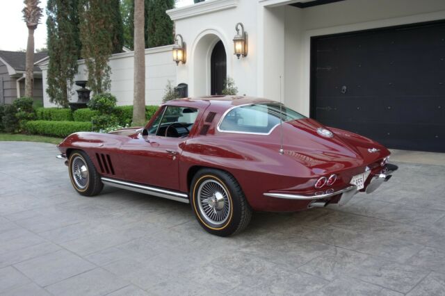 Chevrolet Corvette 1965 image number 7