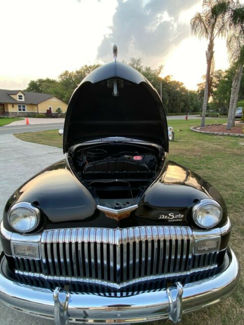 DeSoto Club Coupe 1948 image number 18