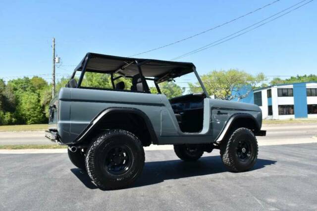 Ford Bronco 1966 image number 11