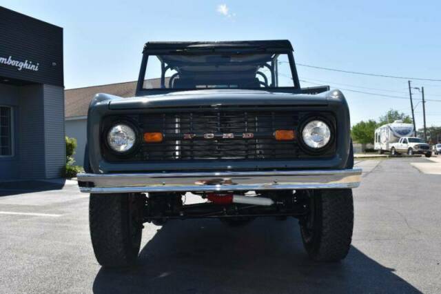 Ford Bronco 1966 image number 17