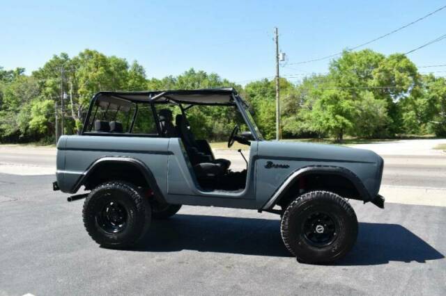 Ford Bronco 1966 image number 20