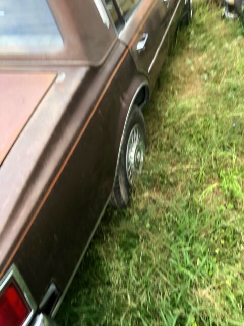 Cadillac Seville 1979 image number 2