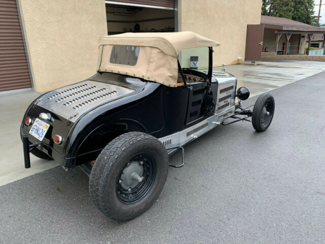 Ford Roadster 1926 image number 47