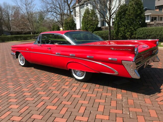 Pontiac Bonneville 1959 image number 46