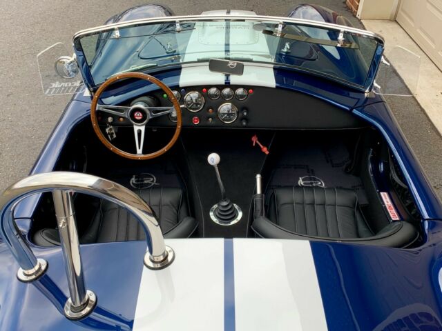 Shelby Cobra 1965 image number 10