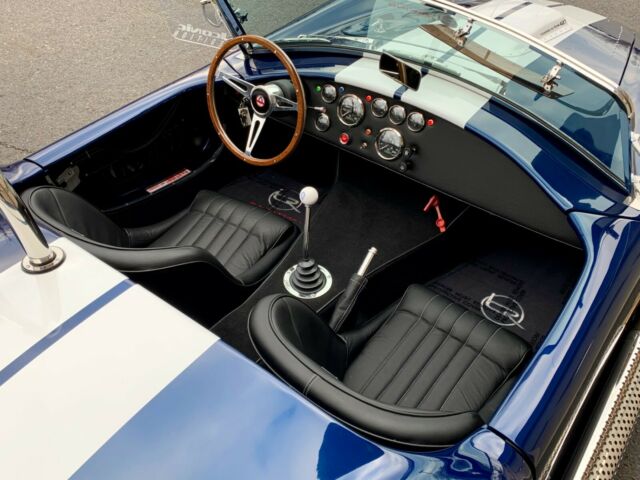 Shelby Cobra 1965 image number 11