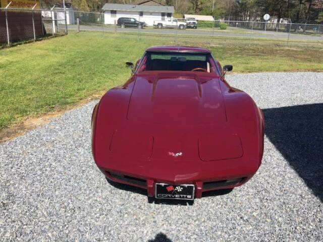 Chevrolet Corvette 1977 image number 10