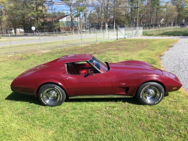 Chevrolet Corvette 1977 image number 18