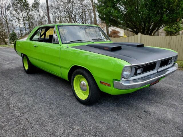 Dodge Dart 1971 image number 2