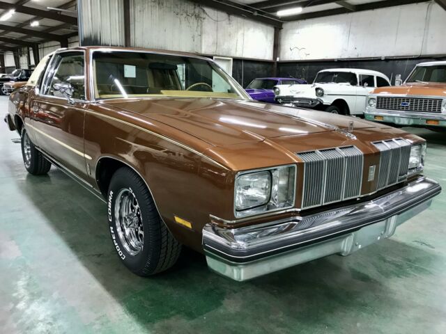 Oldsmobile Cutlass 1978 image number 30