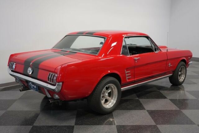 Ford Mustang 1966 image number 13