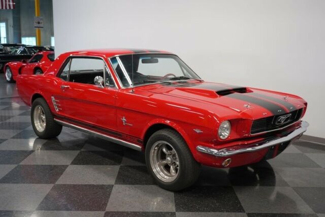 Ford Mustang 1966 image number 17