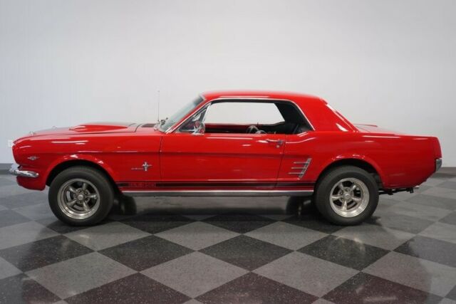 Ford Mustang 1966 image number 31