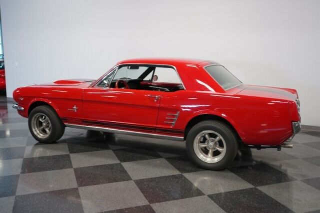 Ford Mustang 1966 image number 32