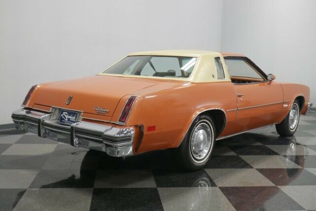 Oldsmobile Cutlass 1977 image number 37