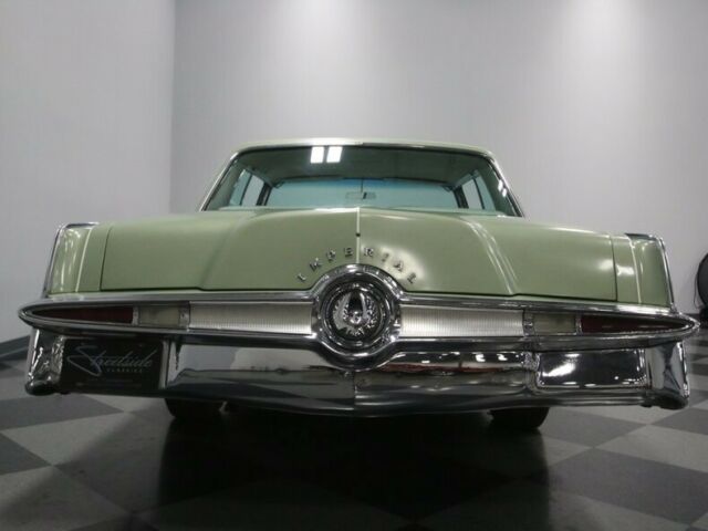 Chrysler Imperial 1964 image number 17