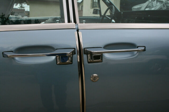 Lincoln Continental 1964 image number 0