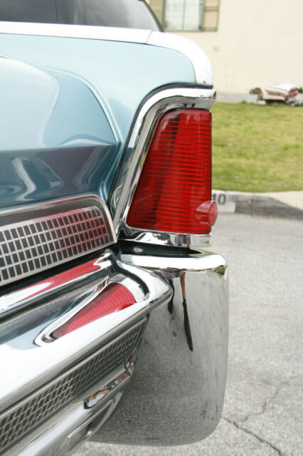 Lincoln Continental 1964 image number 10