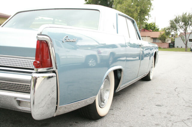 Lincoln Continental 1964 image number 29