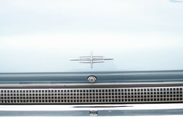 Lincoln Continental 1964 image number 8