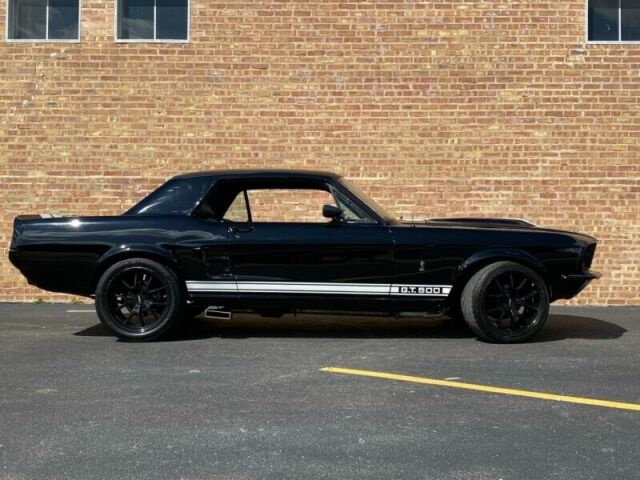 Ford Mustang 1967 image number 32