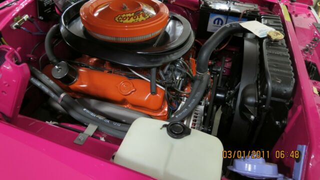 Plymouth Road Runner 1970 image number 33