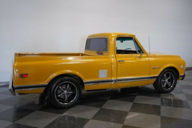 Chevrolet C-10 1971 image number 14