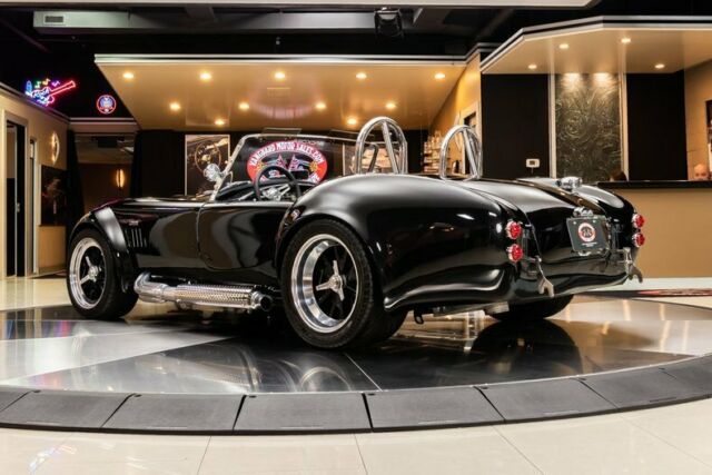 Shelby Cobra 1965 image number 38