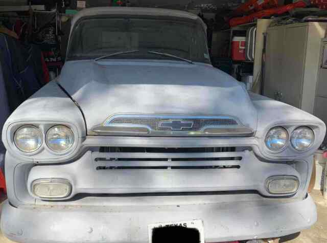 Chevrolet Apache 1959 image number 0