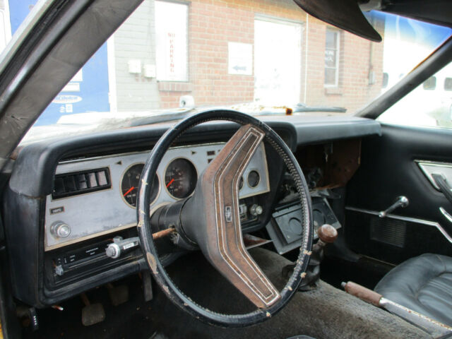 Ford Mustang 1976 image number 23