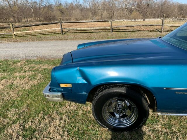 Chevrolet Camaro 1977 image number 14