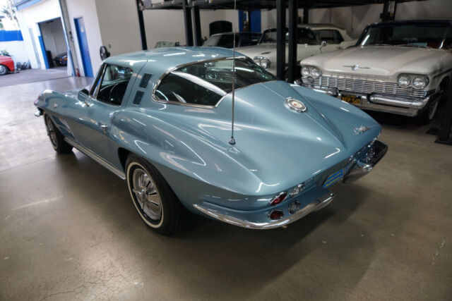 Chevrolet Corvette 327/365HP L76 V8 4 spd Coupe with AC 1964 image number 12