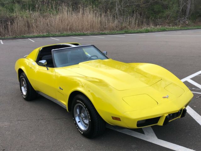 Chevrolet Corvette 1977 image number 12