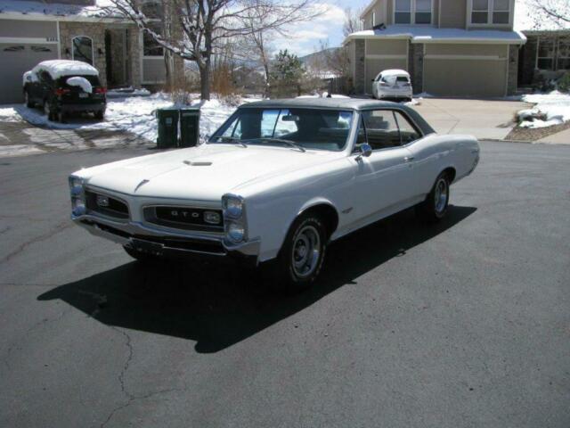 Pontiac GTO 1966 image number 0