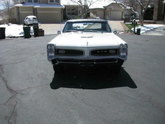 Pontiac GTO 1966 image number 1